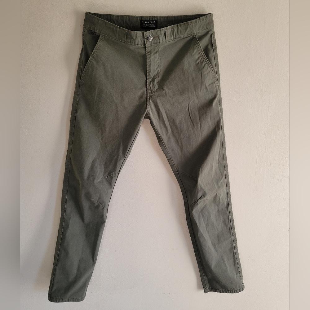 Signature Levi Strauss & Co Gray Jeans